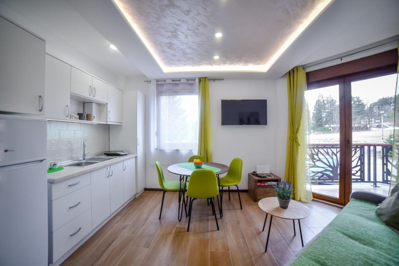 Forest12 Apartment