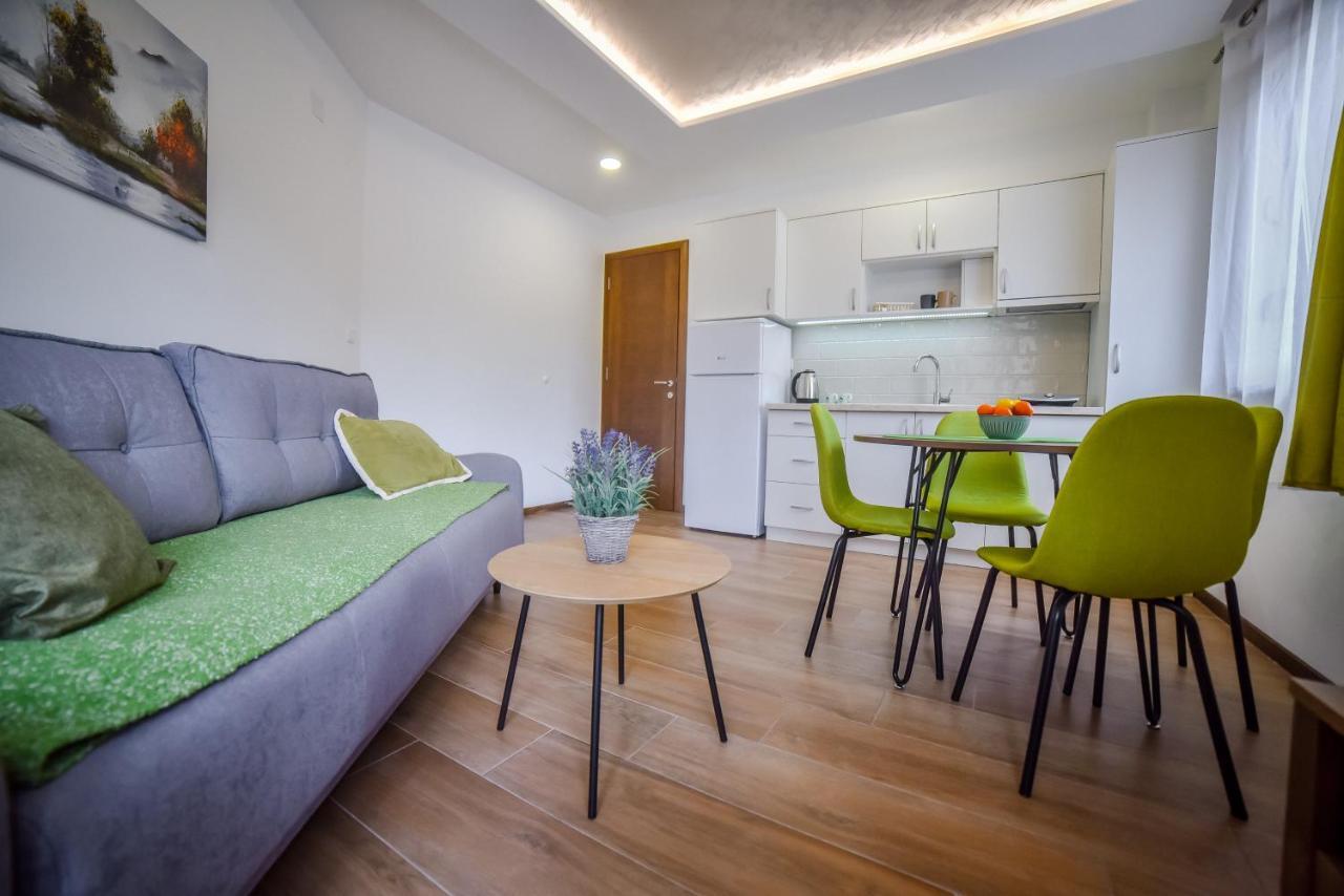 Apartment Forest12